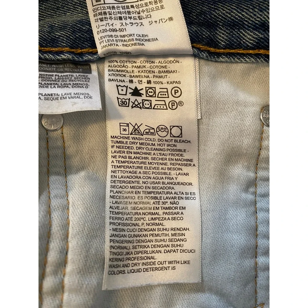 Levi's Jeans Mens 36x32 Blue 550 Relaxed Fit Tapered Leg Medium Wash Denim